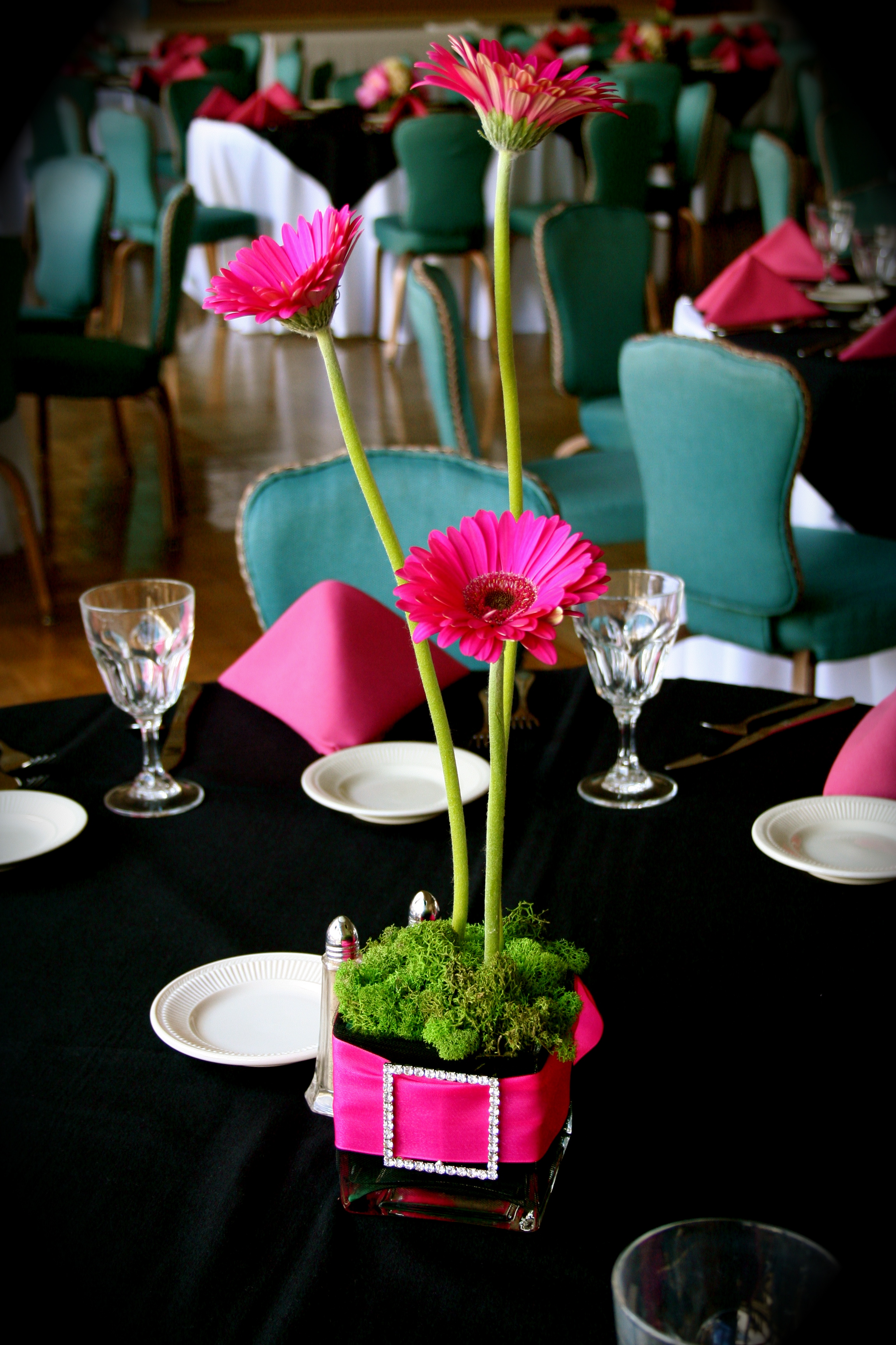pink and black wedding decorations ideas